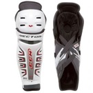 Holen� CCM V04 Atraktivn� hr��sk� holen� CCM V04 ur�en� p�edev��m pro hobbystick� hokej! Nab�z� atraktivn�...  C