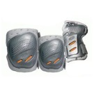 Sada chráničů Tempish Coolmax 11 silver/orange Velmi komfortní sada chráničů na kolena, lokty a zápěstí. Materiál coolmax zajištuje velmi rychlý...  T
