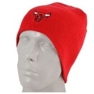 Kulich NBA BULLS Adidas, 100% acrylic, logo Bulls vpředu, barva červená, vel. dospělá  A